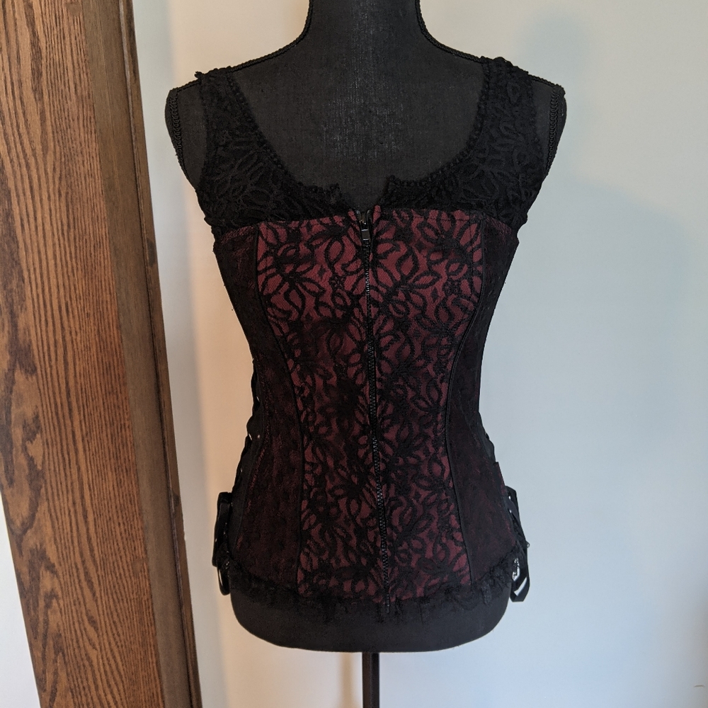 Tripp corset style top